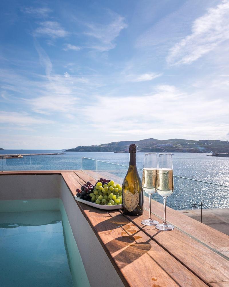 Shapes Luxury Suites Ермополи Екстериор снимка