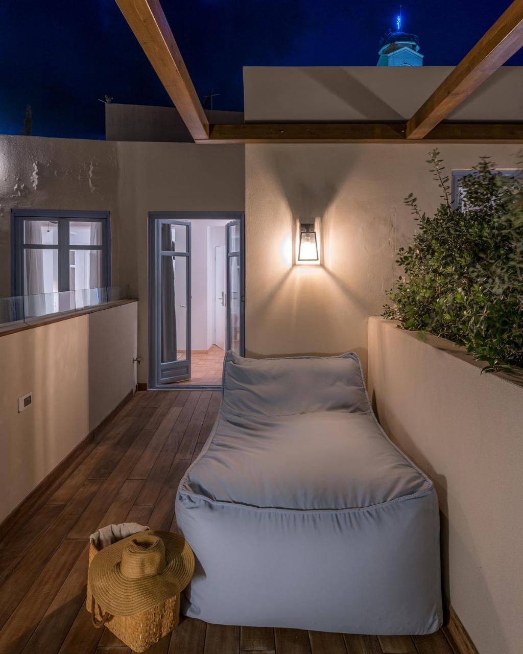 Shapes Luxury Suites Ермополи Екстериор снимка